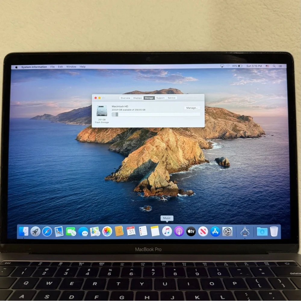 MacBook Pro 13.3” - Late 2016 Space Grey